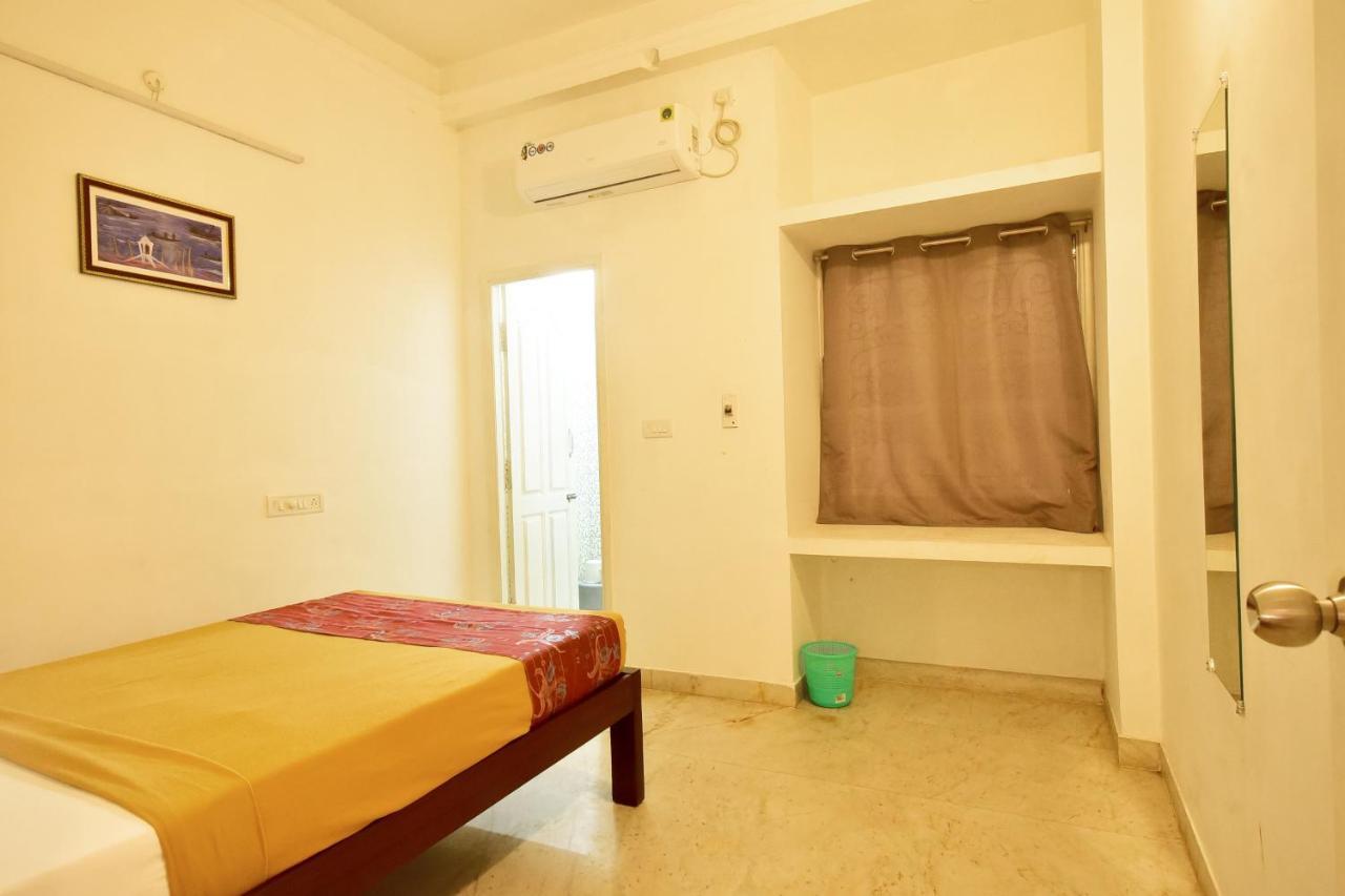 Bharathi Residhome Pondicherry Ngoại thất bức ảnh